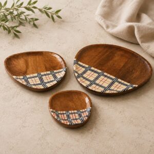 Wooden Serving Plate Set with Checkered Inlay Design – Set of 3